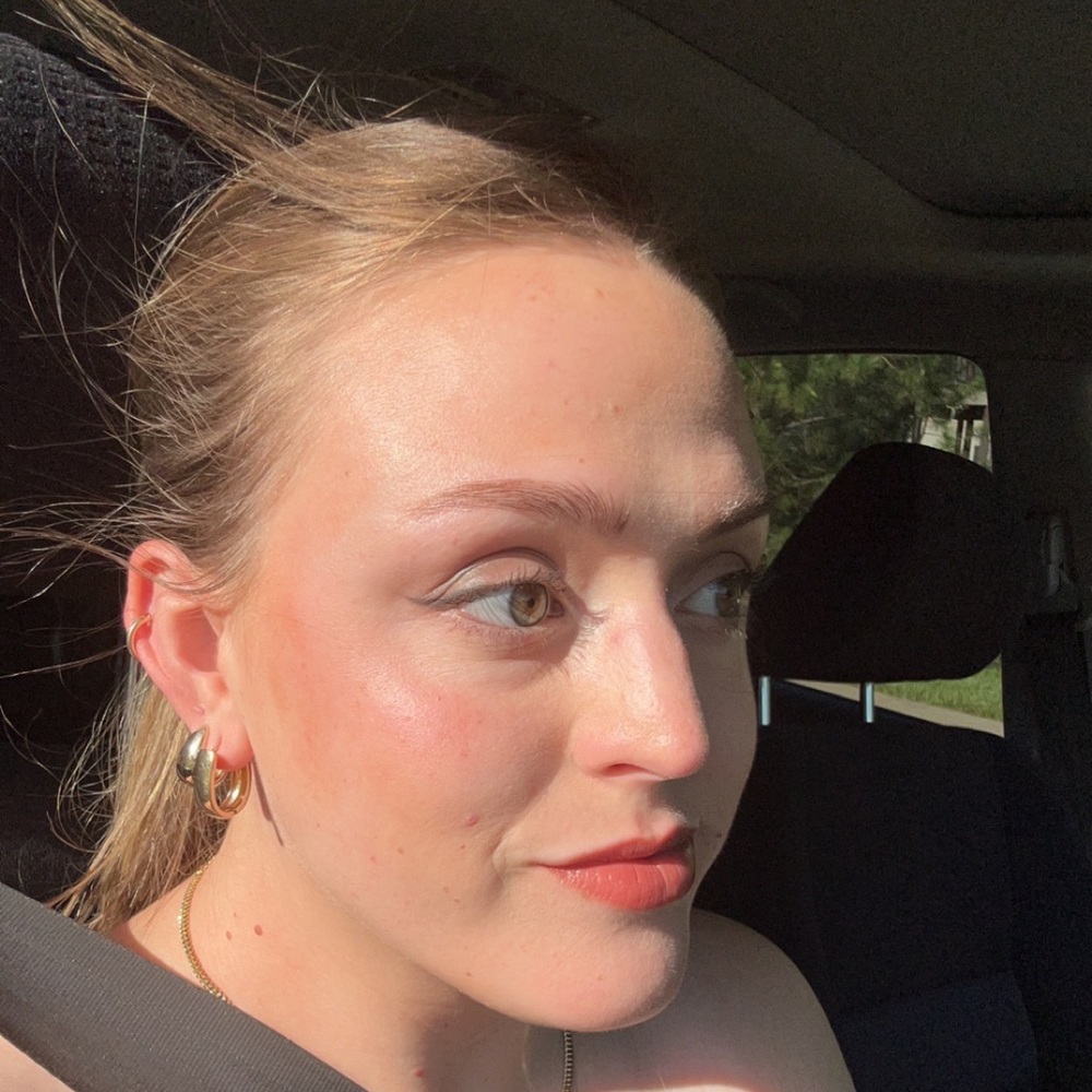 Meet your Posher, Anna